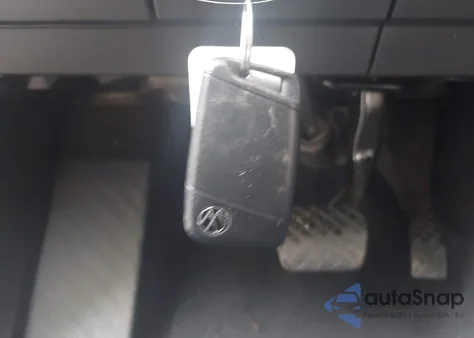 2023 Volkswagen Atlas Cross Sport 3.6L V6 Se W/Technology z USA, uszkodzony, nr VIN 1V2KE2CA9PC202269